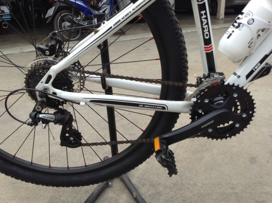 ธารนนทบุรี//ขายจักรยาน HARO ล้อ 29 นิ้ว หล่อๆครับ ราคา 12,000 บาท ธารนนทบุรี//ขายจักรยาน HARO ล้อ 29 นิ้ว หล่อๆครับ ราคา 12,000 บาท