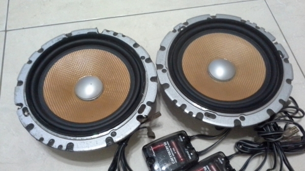 Pioneer ลำโพง 6" แยกชิ้นทวิสเตอร์พร้อม Network (Made in Japan)