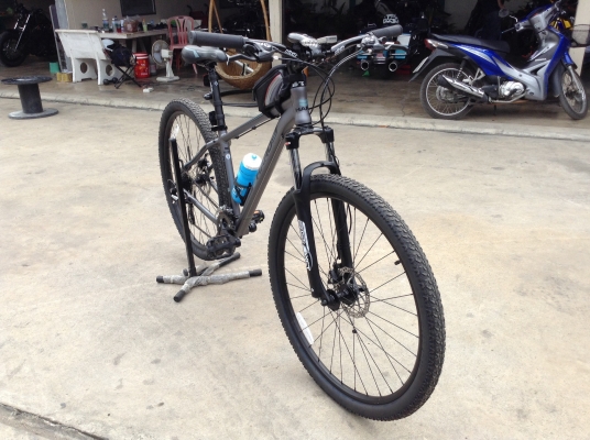 ธารนนทบุรี//ขายจักรยาน HARO ล้อ 29 นิ้ว หล่อๆครับ ราคา 12,000 บาท ธารนนทบุรี//ขายจักรยาน HARO ล้อ 29 นิ้ว หล่อๆครับ ราคา 12,000 บาท