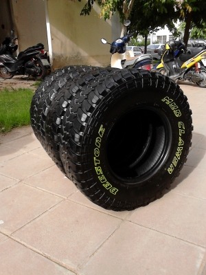 31X10.50R15 DEESTONE MUD CLAWER ปีใหม่ 2013 ขายชุด 4 เส้น TEL.081-427-3941 31X10.50R15 DEESTONE MUD CLAWER ปีใหม่ 2013 ขายชุด 4 เส้น TEL.081-427-3941