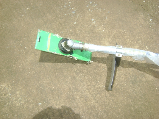 เครื่องตัดหญ้าสี่จังหวะห้าแรงม้าขาย3800