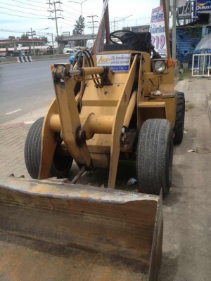 ขายด่วนๆ รถตักล้อยางขนาดเล็ก KOMATSU WA30