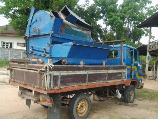 ขายอี่แต๋น 4 ล้อเครื่อง 85 พร้อมตู้สี