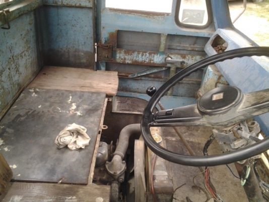 ขายอี่แต๋น 4 ล้อเครื่อง 85 พร้อมตู้สี