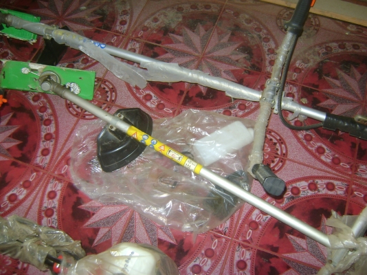 เครื่องตัดหญ้าสะพายของใหม่ 2จังหวะขาย1900