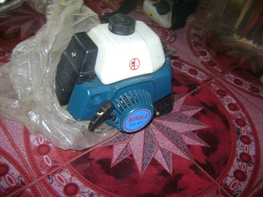 เครื่องตัดหญ้าสะพายของใหม่ 2จังหวะขาย1900