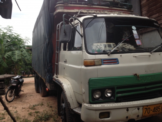 Isuzu jcm เครื่อง6bg1 ฝาส้ม175แรง เบรคกึ่งพี่