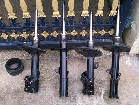 ขายโช๊คอัพเดิม Camry 2.4 ACV30 tokico อัดน้ำมันใหม่แล้ว