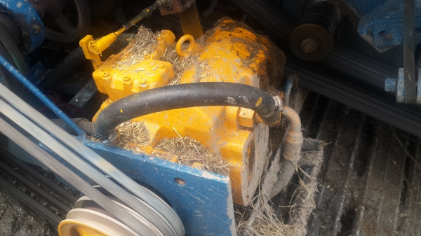 ปั๊ม เบอร์ 24  KAWAZAKI