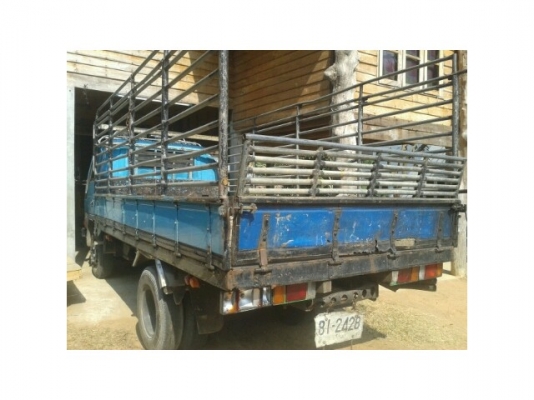 ขาย6ล้อประกอบ ยาว4.30ม. เครื่องดี110แรง แคชซีสวย เอกสารพร้อมโอน