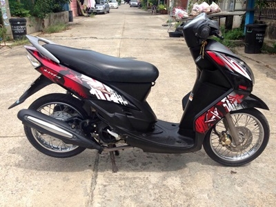 Mio 115 สองตา ท่ออาม คาบูเซ็นเซอร์