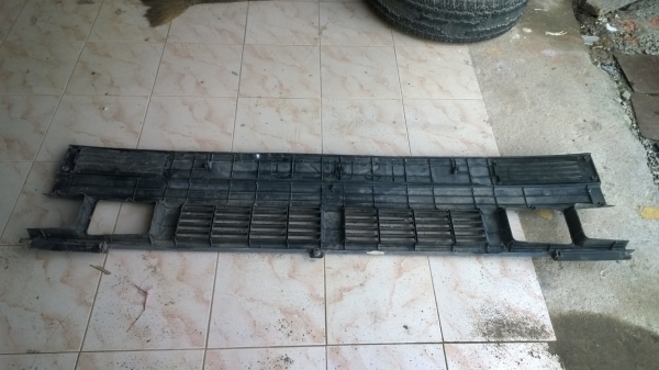 แผงกระจังหน้า NPR115แรง..เก่าเก็บ..ขาย1500. ส่งให้ทั่วไทย..