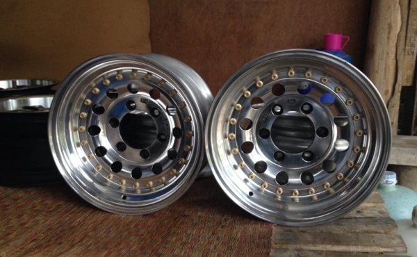 ขายล้อหยดน้ำ 2 ชิ้นแท้ ขอบ 15x7 ออฟ-13 6/139.7 ประมูลจากญี่ปุ่น ขายล้อหยดน้ำ 2 ชิ้นแท้ ขอบ 15x7 ออฟ-13 6/139.7 ประมูลจากญี่ปุ่น