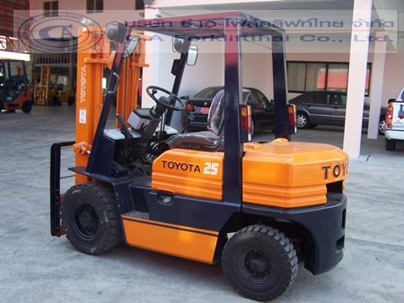 ขายรถ โฟล์คลิฟท์ TOYOTA รุ่น 5-FG25