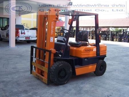 ขายรถ โฟล์คลิฟท์ TOYOTA รุ่น 5-FG25
