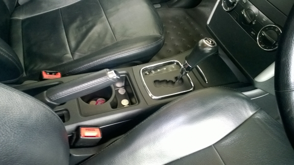 ขายBENZ A170 5ประตู ปี2006 MERCEDES BENE A170 SEDAN 116 แรง 1699ซีซี ไมล์95400กม. ขายBENZ A170 5ประตู ปี2006 MERCEDES BENE A170 SEDAN 116 แรง 1699ซีซี ไมล์95400กม.