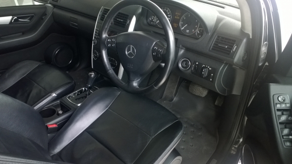 ขายBENZ A170 5ประตู ปี2006 MERCEDES BENE A170 SEDAN 116 แรง 1699ซีซี ไมล์95400กม. ขายBENZ A170 5ประตู ปี2006 MERCEDES BENE A170 SEDAN 116 แรง 1699ซีซี ไมล์95400กม.