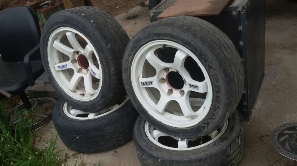 *6,000* ขายล้อแม็ก 6รู หน้า ขอบ17  หลัง ขอบ18