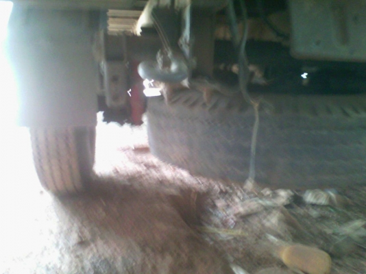 ขาย  toyota  4 ล้อกลาง