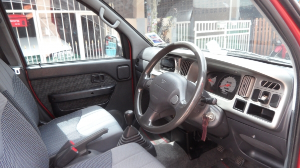 ขายรถตู้DAIHATSUs220