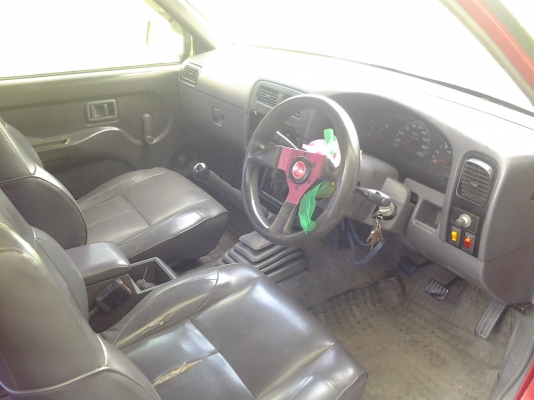 จอโค้ง 2500ฝาแดง ล้อแม็ค ภายในสวย แอร์เย็น เครื่องดี เชชซีสวย จอโค้ง 2500ฝาแดง ล้อแม็ค ภายในสวย แอร์เย็น เครื่องดี เชชซีสวย