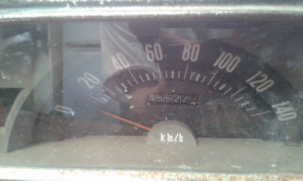 ขาย ไมล์ ดัทสัน 521 ขาย ไมล์ ดัทสัน 521