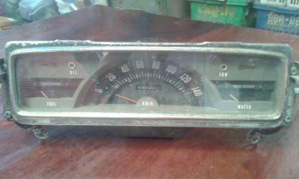 ขาย ไมล์ ดัทสัน 521