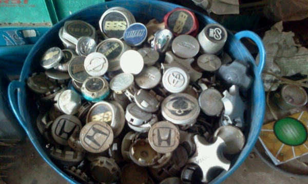 สิ้นค้าขายส่งล้างสต๊อก