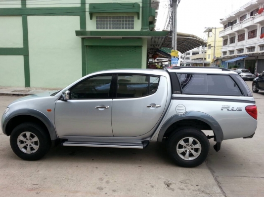 ขาย MITSUBISHI Triton Plus 2.5 4ประตู A/T