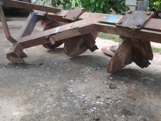 ขายตามสภาพพาน4ดิตกับรถไถคูโบต้าลดเหลือ6500บาท ขายตามสภาพพาน4ดิตกับรถไถคูโบต้าลดเหลือ6500บาท