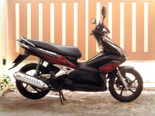 ขออนุญาติขาย Honda Airblade 110 ตัว TOP ล้อแม็ก โอนให้ฟรีครับ ขออนุญาติขาย Honda Airblade 110 ตัว TOP ล้อแม็ก โอนให้ฟรีครับ