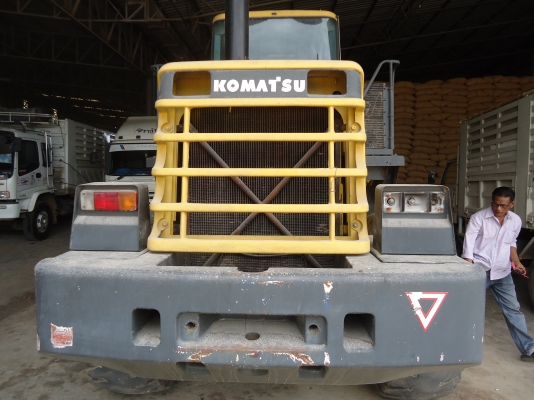 ขายด่วนรถตักล้อยางKOMATSUWA300-3Eเก่านอกนําเขัา ขายด่วนรถตักล้อยางKOMATSUWA300-3Eเก่านอกนําเขัา