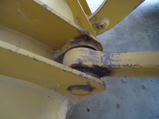 ขายด่วนรถตักล้อยางKOMATSUWA300-3Eเก่านอกนําเขัา ขายด่วนรถตักล้อยางKOMATSUWA300-3Eเก่านอกนําเขัา