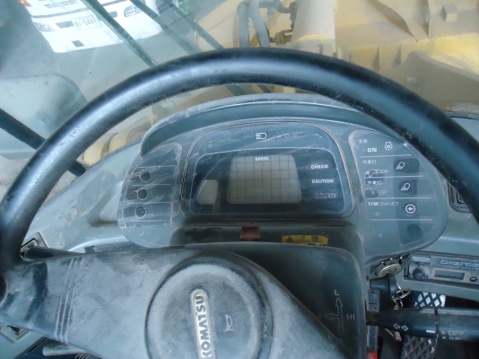 ขายด่วนรถตักล้อยางKOMATSUWA300-3Eเก่านอกนําเขัา ขายด่วนรถตักล้อยางKOMATSUWA300-3Eเก่านอกนําเขัา