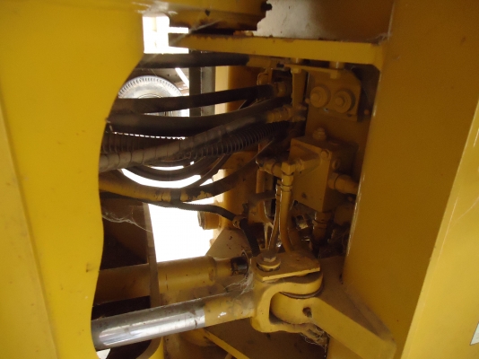 ขายด่วนรถตักล้อยางKOMATSUWA300-3Eเก่านอกนําเขัา ขายด่วนรถตักล้อยางKOMATSUWA300-3Eเก่านอกนําเขัา