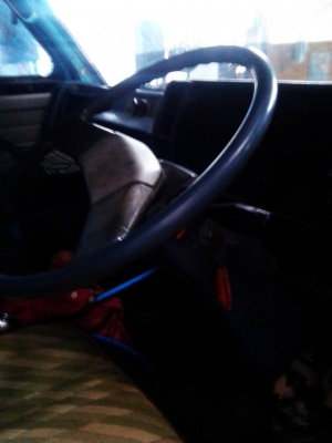 6ล้อดั้มพ์ isuzu NKR 88แรงม้า เกียร์สั้น ยกหัวได้ เครื่องดี คัทซีสวย เอกสารพร้อม 087-2976734