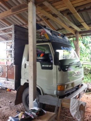 HINO FB112 6ล้อรั้ว รถสวย พร้อมใช้งาน เครื่องดี คัทซีสวย ยางเต็ม เอกสารเล่มทะเบียน ราคาต่อรองได้ 087-2976734