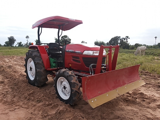 ยันม่าร์ 45 แรงเหมือนใหม่ไม่มีที่ติ เล่มทะเบียนเอกสารพร้อมโอนครับ