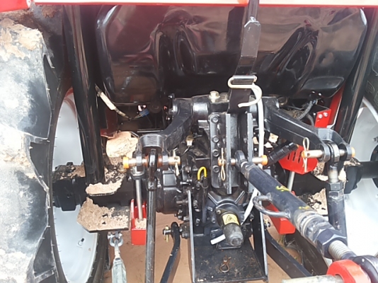 ยันม่าร์ 45 แรงเหมือนใหม่ไม่มีที่ติ เล่มทะเบียนเอกสารพร้อมโอนครับ