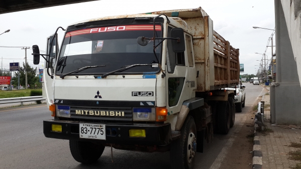 ขายดาวน์ไอ้หลงเบรคใหญ่สองเพลาดั้มFN527MTD195แรงสภาพพร้อมใช้ราคาผ่อนเท่าเงินสดโทร0843923995