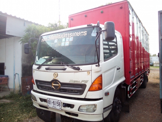 6 ล้อใหญ่ *ตู้ 10 บาน*  HINO *Euro.2*  MEGA FG 212 แรงม้า *ยาว 7.20ม.* รถสวยเดิม *รถห้างแท้* มีเล่มพร้อมโอน *