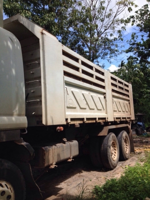 ขาย10ล้อดั้ม ISUZU 240แรงม้า ปี 54 สนใจโทร 081-9701072 ขาย10ล้อดั้ม ISUZU 240แรงม้า ปี 54 สนใจโทร 081-9701072