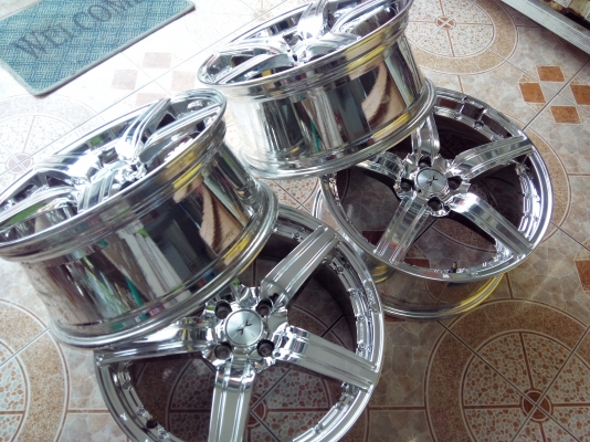 โคเมี่ยม17/4/100 et40กว้าง7.5ทั้ง4วงเงาๆไม่มีเบียดไรริวรอยเหมือนของใหม่ ของดีราคาถูกอย่ารอช้าครัฟ ขาย8000 สนจัยดู ของได้ที่ คลอง2 ซ,บงกช11 คลองหลวง ปทุมธานี 0898128457 ไอดี chaichaimax จัดส่งทั่วประเทศ ซ.บงกช11https://www.facebook.com/profile.php?id=10000