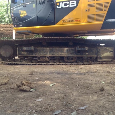 ขายดาวน์ JCB รุ่น JS-200 รถปีเดียวสภาพสวย ใหม่จากแบรน์ผู้ดีอังกฤษ