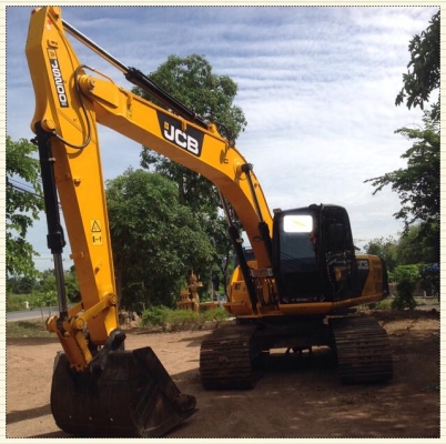 ขายดาวน์ JCB รุ่น JS-200 รถปีเดียวสภาพสวย ใหม่จากแบรน์ผู้ดีอังกฤษ