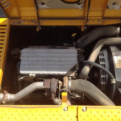 ขายดาวน์ JCB รุ่น JS-200 รถปีเดียวสภาพสวย ใหม่จากแบรน์ผู้ดีอังกฤษ