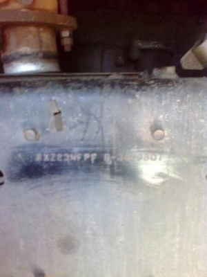 ขายรถ18ล้อรั้ว ISUZU 240 หัวฟ้าแท้ หัวหาง สนใจโทร 081-9701072