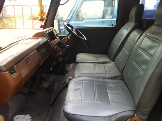 ขายรถตู้nissan ราคา 35000 บาท ด่วนครับ ถูกสุดๆ ขายรถตู้nissan ราคา 35000 บาท ด่วนครับ ถูกสุดๆ