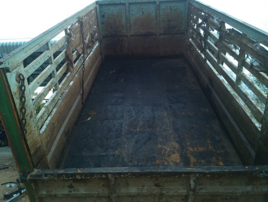 ขายรถบรรทุกหกล้อดั้ม ขายรถบรรทุกหกล้อดั้ม