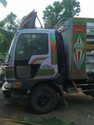 ขายรถบรรทุกหกล้อดั้ม ขายรถบรรทุกหกล้อดั้ม